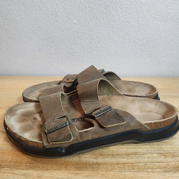 Birkenstock Sandals Mens Size 9 Brown Leather Two Strap Slide Shoes Germany main image 6